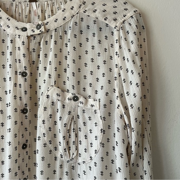 Free People Rune Print Tunic Top Size S Ivory Long Sleeves 3/4 Button Front - Picture 7 of 12